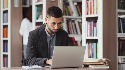 Иона: мужское имя, о котором молчат, но которое меняет судьбу