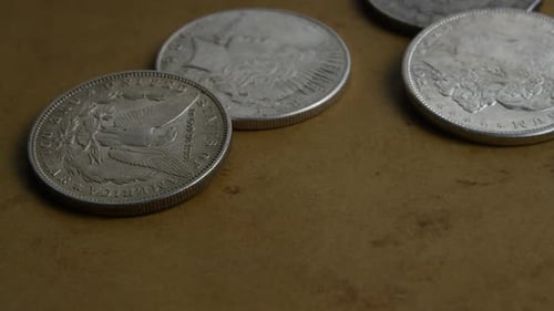 Foto rotativa filmagens de moedas americanas antigas - MONEY 0052