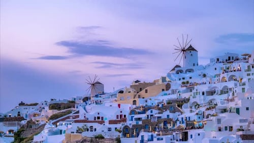 Timelapse del famoso destino turístico griego de Oia, Grecia