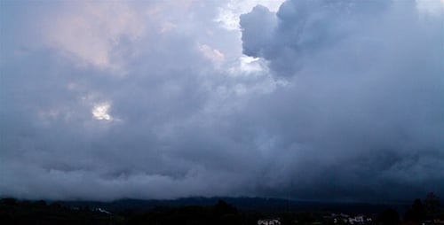 Coucher de soleil orageux - Résolution 3K