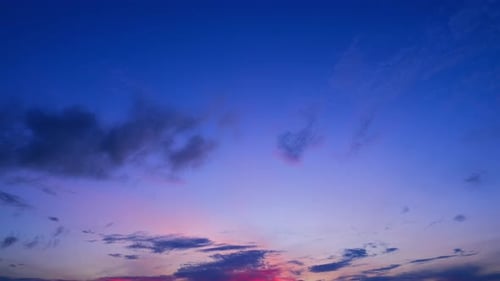4K Sky Time lapse of Colorful clouds during the moving sun