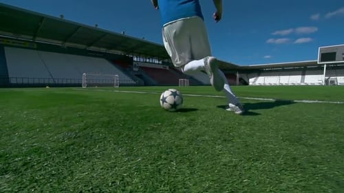 Dribbler dans un champ