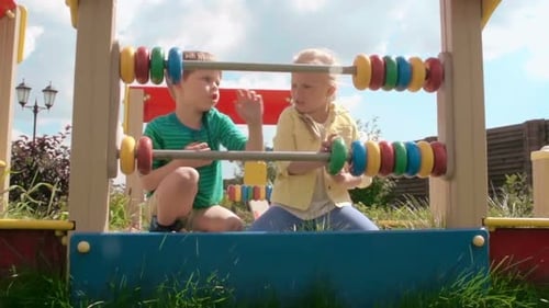 Pädagogisches Spiel