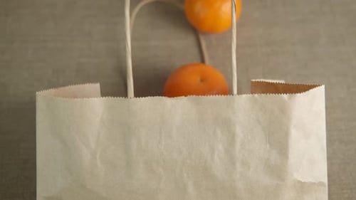 Paquete artesanal con frutas