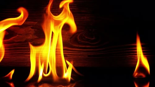 Feuer brennen und hölzerner Hintergrund 7