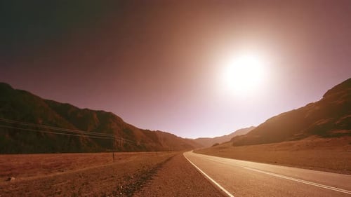Mountain Road Timelapse im Sommer oder Herbst Sonnenuntergang Sonnenaufgang