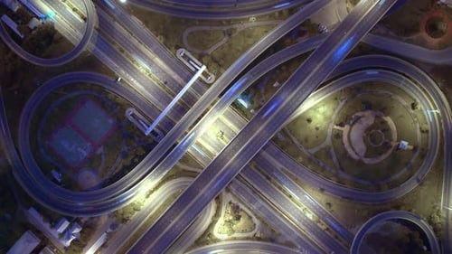 4K : Hyperlapse ou Dronelapse Vue de dessus des carrefours routiers