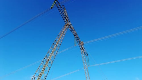 High Voltage Electric Tower With Insulators