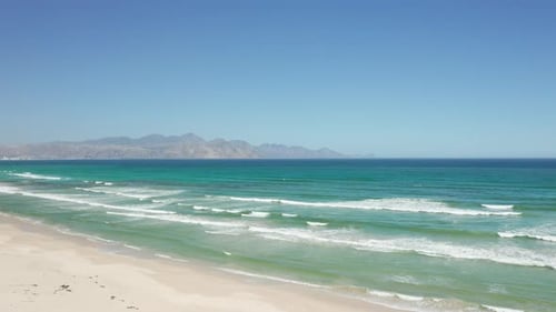 Turquoise Water and a View of the Oceanscape