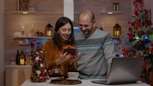 Couple Celebrates Christmas at Home With Video Call
