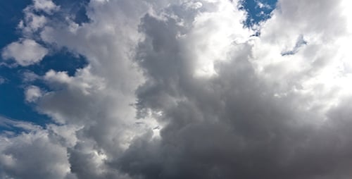 Wolken und Himmel Zeitraffer III- 3K-Auflösung