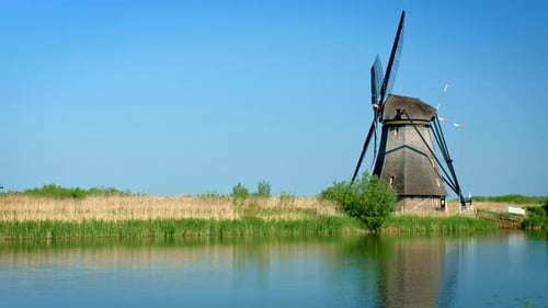 Molinos de viento en Kinderdijk en Holanda. Países Bajos