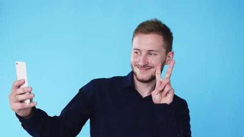 Phone Selfie Gadget Entertainment Man Gif Loop