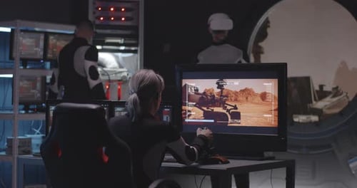 Scientists Control Mars Rover Mission in Futuristic Simulation