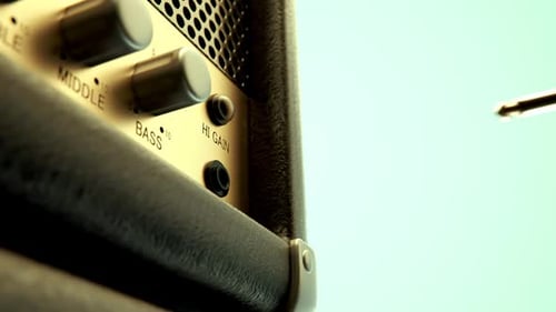 Connecting a Guitar Audio Jack into a Music Amplifier