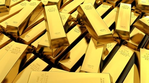 Nahaufnahme von feinen Goldbarren