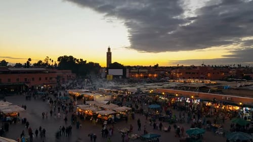 Tourists at Djemaa el Fna square