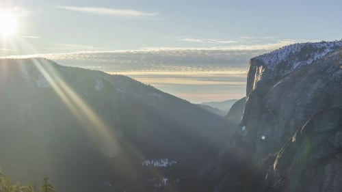 Yosemite Valley bei Sonnenuntergang im Winter. Kalifornien, Vereinigte Staaten