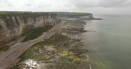 White cliffs at Etretat, Normandy, France.