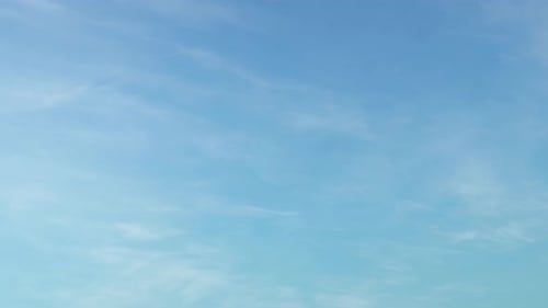 4K Zeitraffer von wunderschönem blauem Himmel mit Wolkenhintergrund, Blauer Himmel mit Wolken und Sonne.