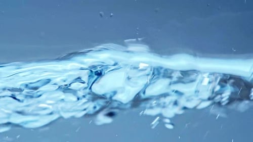 Water (4K)