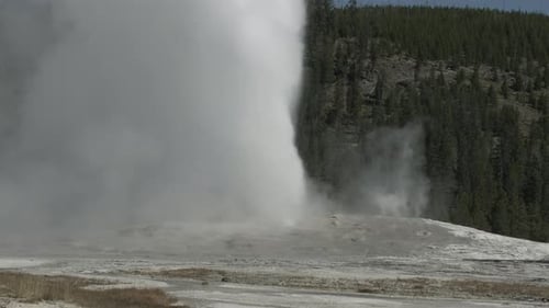 Gêiser no Parque Nacional de Yellowstone