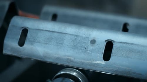 Technologie laminée à froid pour le formage de profilés métalliques