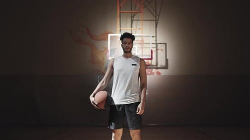 Basketballspieler posiert
