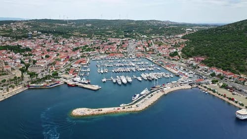 Cesme Jachthafen