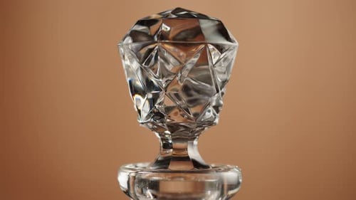 Crystal Decanter Stopper with Diamond Facets