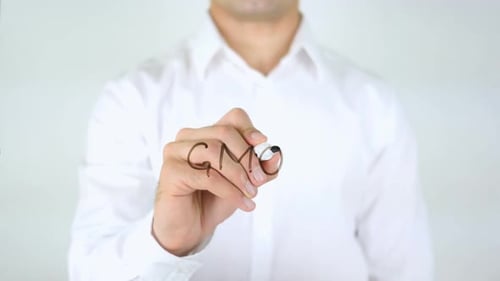 Writing GMO on Screen with Marker