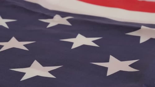 Sterne und Streifen der US-Nationalflagge Stoff Slow Tilt 4K 2160p UltraHD-Aufnahmen - Langsames Kippen
