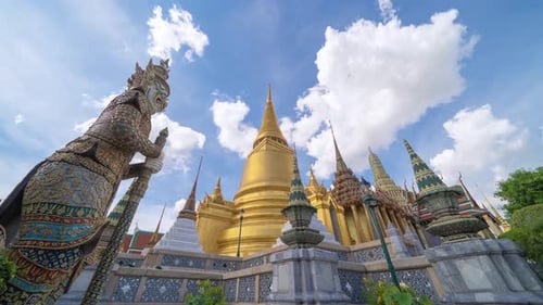 Time lapse of Golden pagoda at Temple of the Emerald Buddha or Wat Phra Kaew and Grand palace