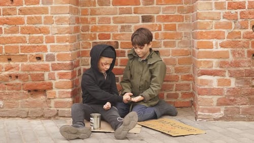 Street Boys Count Money Think Whether There Is Enough Shelter Food