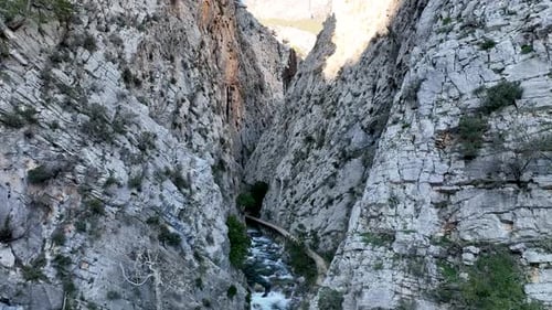 Schlucht in den Bergen Türkei Alanya 4 K
