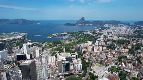 Vista panorâmica do centro do Rio de Janeiro, Brasil, em dia ensolarado