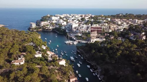 Luftbild: Die Bucht von Cala Figuera auf Mallorca, Spanien