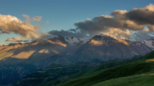 Scenic Mountains at Sunset with Cloud Time-Lapse