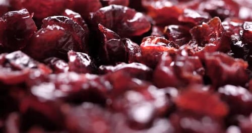 Dried cranberry