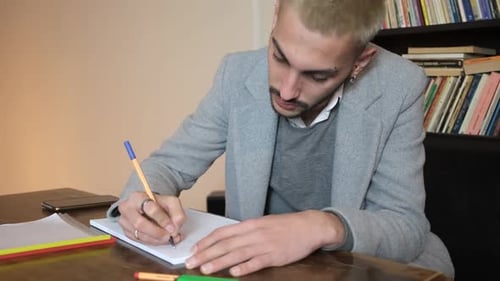 Schreiben Sie einen Kugelschreiber