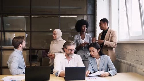 Equipe de negócios trabalhando no escritório