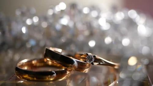 Elegant Gold Wedding Rings with Diamond Detail