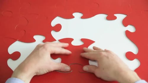 WS, Time lapse, jigsaw puzzle pieces put in place