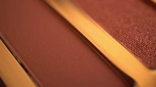 Elegant Makeup Palette with Warm Earth Tones