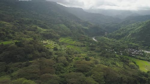 Berglandschaft auf den Philippinen, Luzon