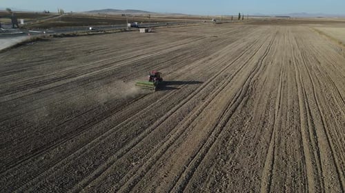 Aerial Traktor arbeiten