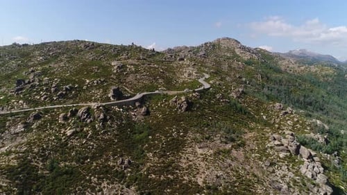 Belle montagne de fond naturel