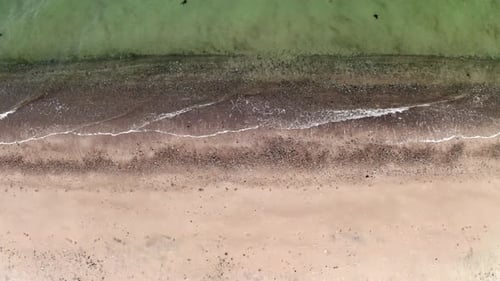 Wellen am Strand