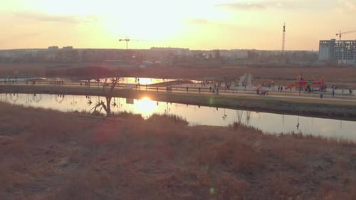 Sonnenuntergang am Park River