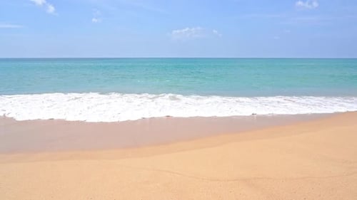 Beautiful tropical beach sea ocean with blue sky and white cloud